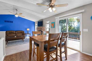 2421 Copper Creek Rd, Maryville, IL 62062 - photo 7