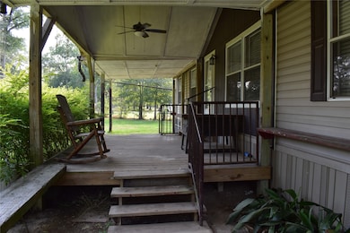 101 N Southwind Trail, Cleveland, TX 77328 - photo 3