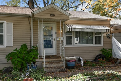 1614 S Weaver Ave, Springfield, MO 65807 - photo 5