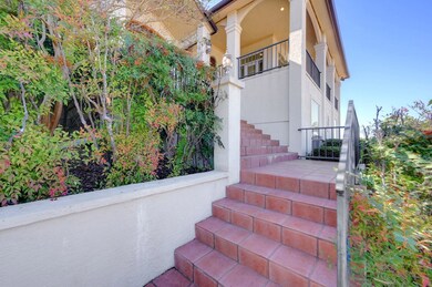 305 Lakewood Dr, Kerrville, TX 78028 - photo 5