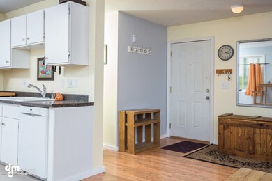 7036 Weimer Rd 1 Anchorage AK-large-004-