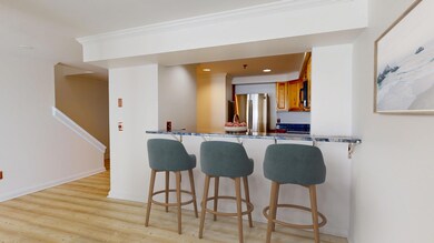 39-West-Grand-Ave-Unit-520-03272025_0938