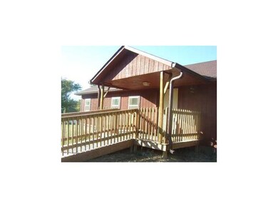 4635 East St, Roachdale, IN 46172 - photo 5