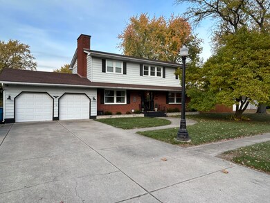 540 Shawnee Dr, Lowell, IN 46356 - photo 2