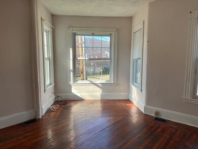 95 Walnut St unit 1, Malden, MA 02148 - photo 4