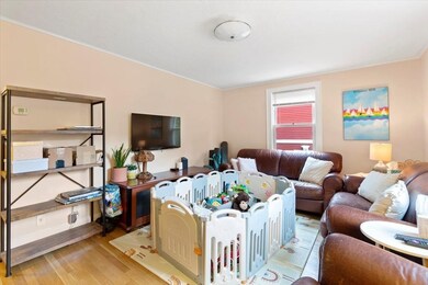17 Ashland St unit 17, Arlington, MA 02476 - photo 2