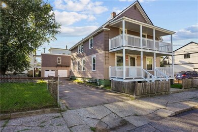 27 Heroux Ave, Woonsocket, RI 02895 - photo 3