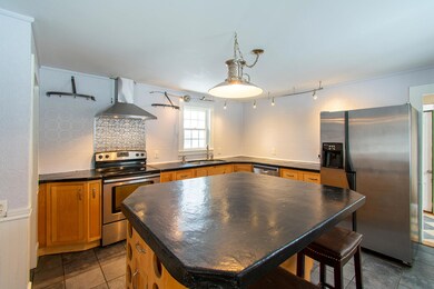 52 High Street, Thomaston