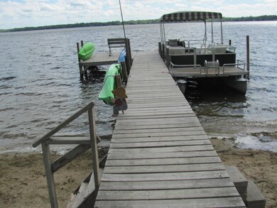 LARGE DOCK AREA