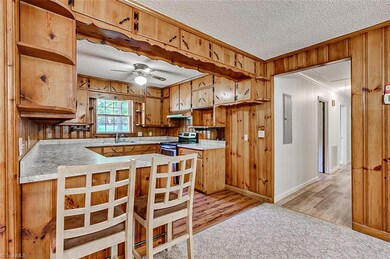 219 Oak View Ln, Asheboro, NC 27205 - photo 6