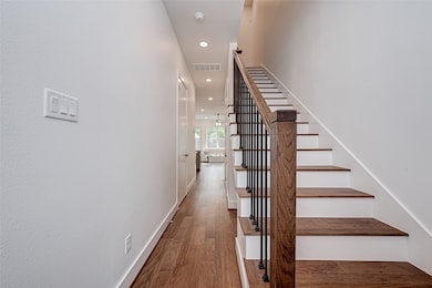 8958 Zurcher Ln, Houston, TX 77080 - photo 4