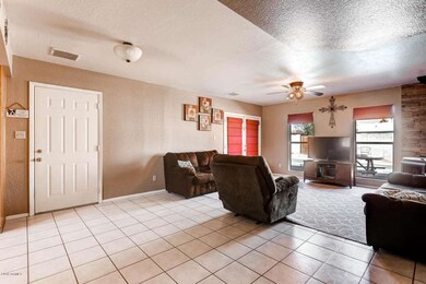 3016 E Larkspur Dr Phoenix AZ-large-005-