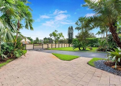 4921 SW 170th Ave, Southwest Ranches, FL 33331 - photo 6