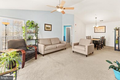 2502 Driftwood Ct unit 3A, Frederick, MD 21702 - photo 5