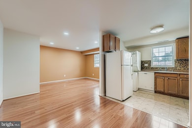 11906 Tarragon Rd unit I, Reisterstown, MD 21136 - photo 4