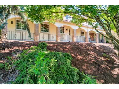 2 Yorick St, Lake Oswego, OR 97035 - photo 2