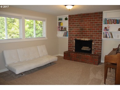 9385 SW Bradley Place, Beaverton, OR 97008 - photo 3