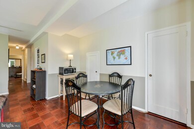 1508 Mount Eagle Place unit 1508, Alexandria, VA 22302 - photo 6