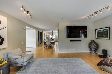 393 N Emroy Ave, Elmhurst, IL 60126 - photo 4