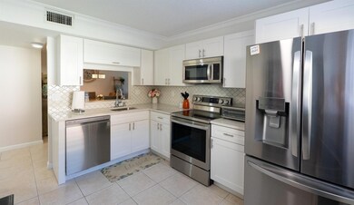 15234 Lakes of Delray Blvd unit 250, Delray Beach, FL 33484 - photo 6