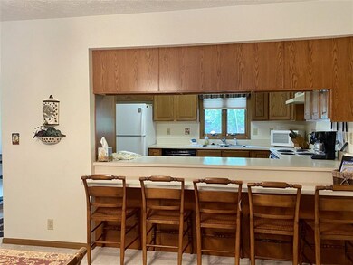 320 W South St, Tipton, IN 46072 - photo 6