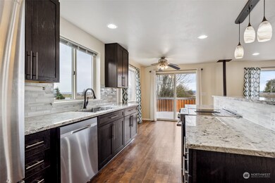 8024 Olympic View Place NW, Stanwood, WA 98292 - photo 6