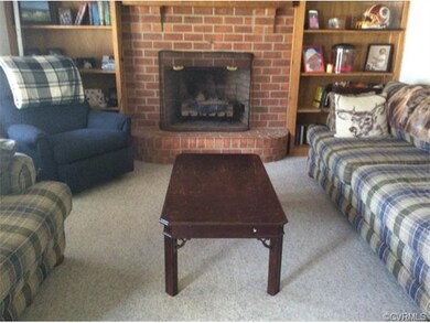Living Room Brick Gas Fireplace