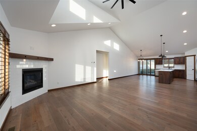 915 Stewart Loop, Bozeman, MT 59718 - photo 6