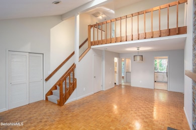 30 Clifden Ct unit 5, Lenox, MA 01240 - photo 3