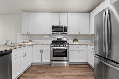 150 Bellewood Manor Dr, Magnolia, TX 77354 - photo 7