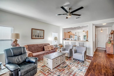 17172 W Desert Ln, Surprise, AZ 85388 - photo 6