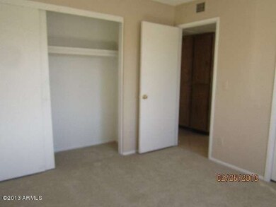 bed1 closet-mfsopt