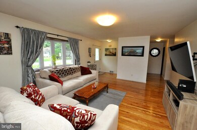 49 Delwood Rd, Cherry Hill, NJ 08002 - photo 4