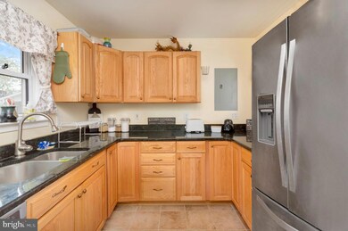 9324 Woodlea Ct, Manassas, VA 20110 - photo 7