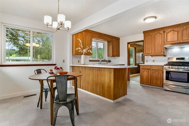 501 Corrin Ave SE, Orting, WA 98360 - photo 7