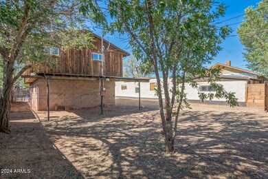 520 N Colorado Ave, Winslow, AZ 86047 - photo 5