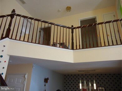 1702 Pheasant Run, Monmouth Junction, NJ 08852 - photo 5