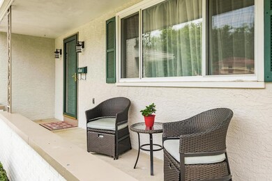 333 Larry Ln, Columbus, OH 43230 - photo 4