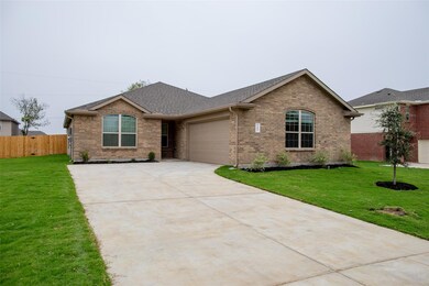 3402 Sonoma Trail, Ennis, TX 75119 - photo 2