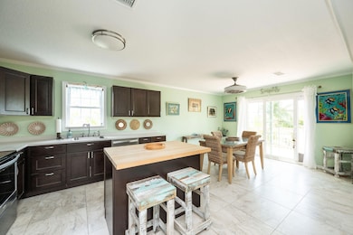 kitchen to dining