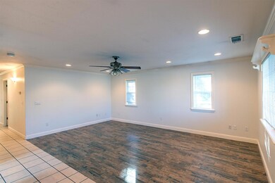 1811 Laurel Ave, Redding, CA 96001 - photo 3