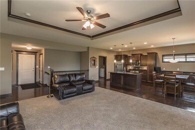 9625 Valley Pkwy, Grimes, IA 50111 - photo 6