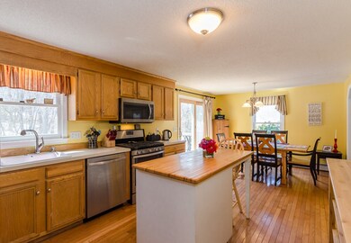 15 Ashland Ct, Newburyport, MA 01950 - photo 6
