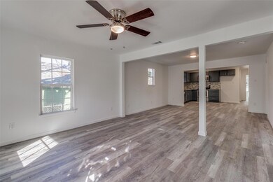 913 Chase St, Denison, TX 75020 - photo 3