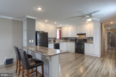 1300 E Kercher Ave unit 32, Myerstown, PA 17067 - photo 7