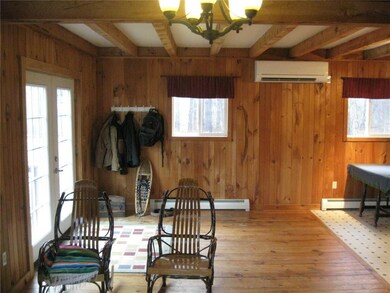 Entry way with heat pump