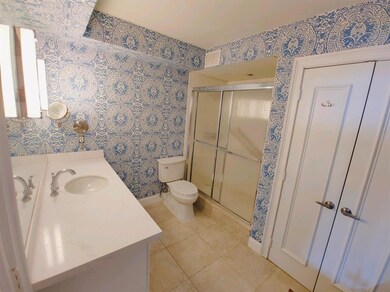 Portofino South Condominiums unit 9070, West Palm Beach, FL 33405 - photo 4