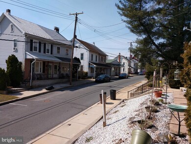 53 E Summit St, Mohnton, PA 19540 - photo 2