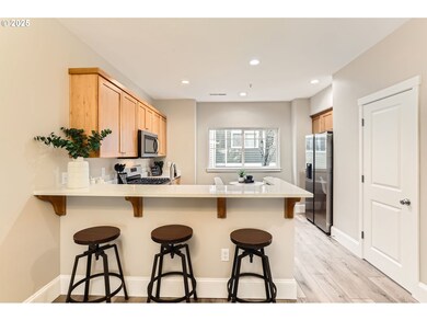 18445 SW Stepping Stone Dr unit 16, Beaverton, OR 97003 - photo 6