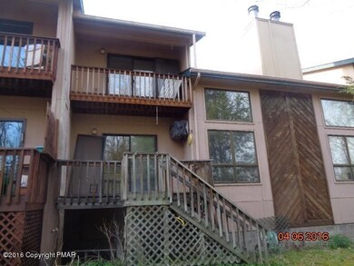 7243 Onawa Ct unit D2, Cresco, PA 18326 - photo 5